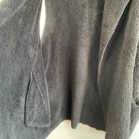 Honey Punch Sherpa Faux Fur Hooded Vest w Pockets - Picture 5 of 6